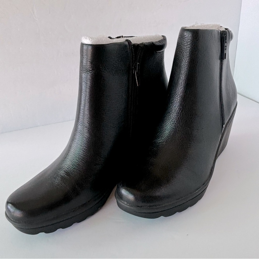 Naturalizer New Quineta  Leather Wedge Booties